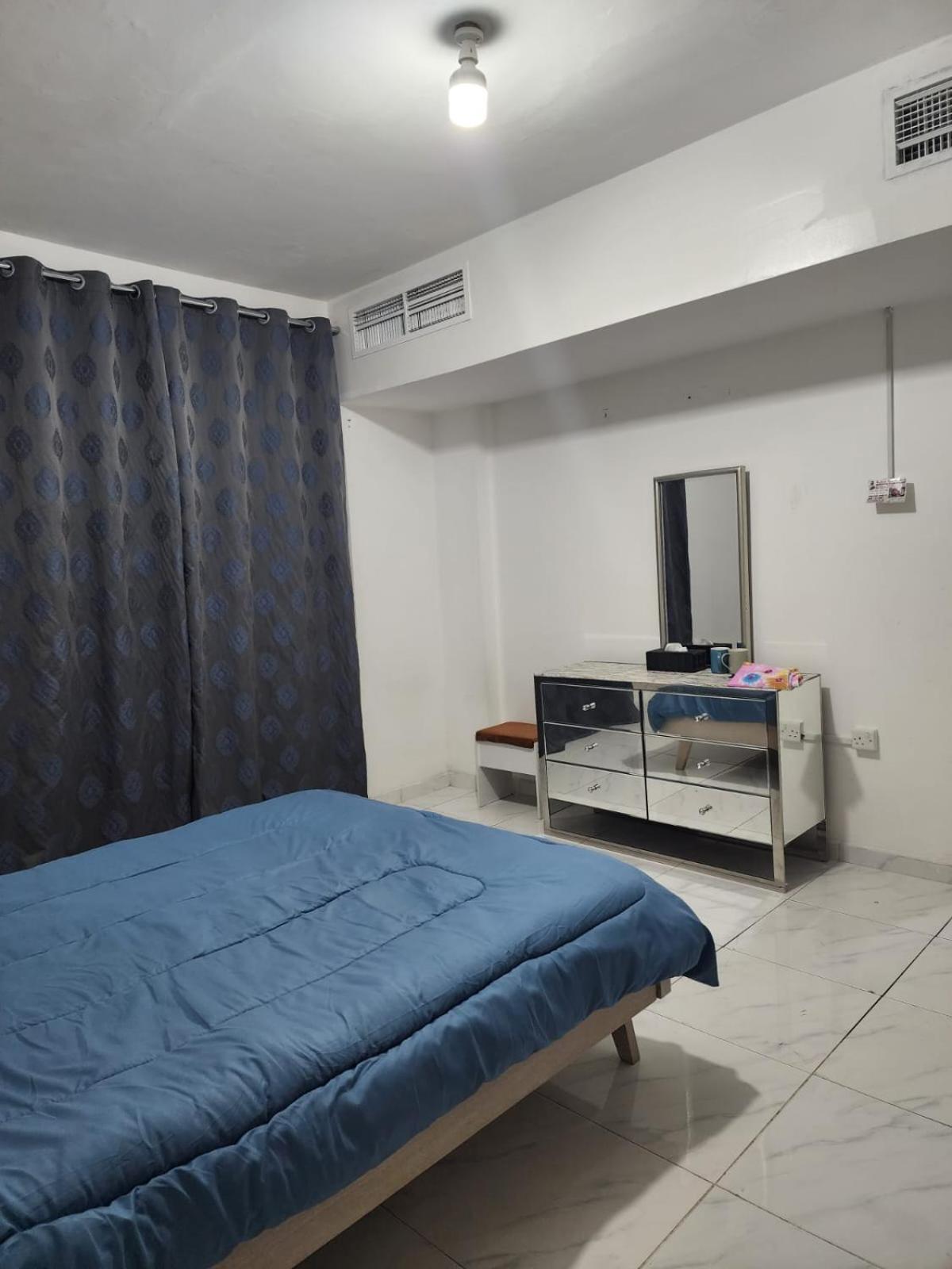 Sharing Motel Rooms อาบูดาบี ภายนอก รูปภาพ